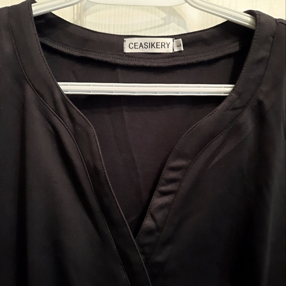 Black Dress - Picture 5 of 7